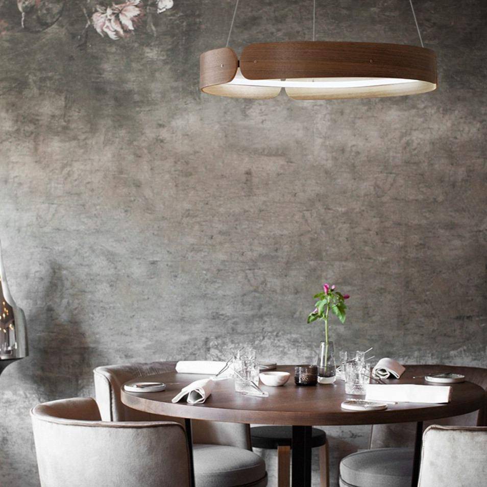 Lustre design LED rond en bois Nordic - vue 11 sur 17