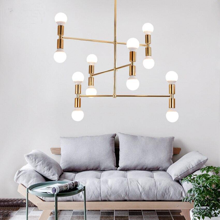 Lustre design en métal doré et lampes en boule - vue 3 sur 5