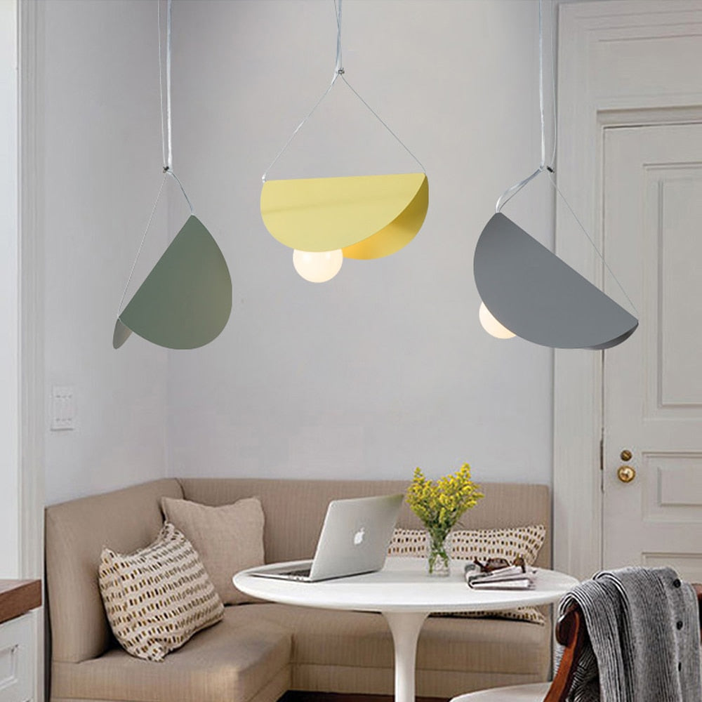 Suspension moderne LED abat-jour circulaire plat et plié Kaia - vue 5 sur 14