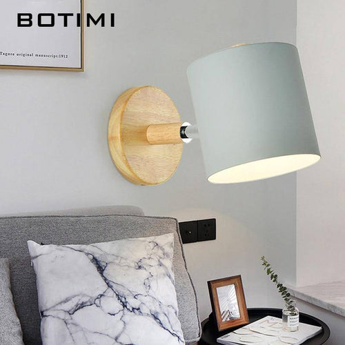Applique murale moderne LED en bois avec abat-jour en tissu coloré - vue 3 sur 11