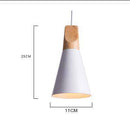 Suspension en bois et aluminum en forme de cone