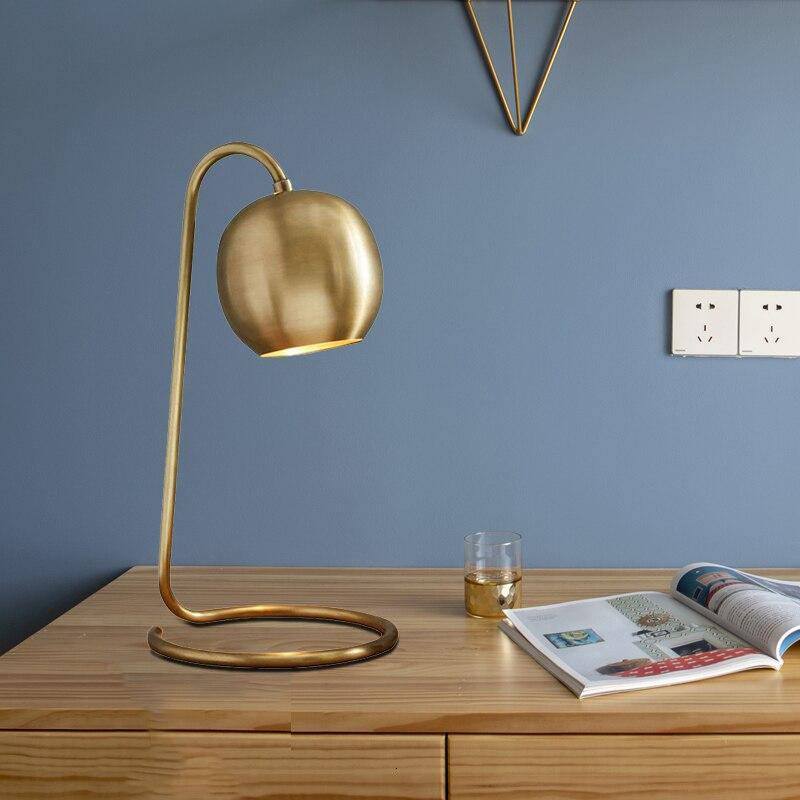 Lampe à poser design à LED dorée avec abat-jour métal Loft - vue 3 sur 6