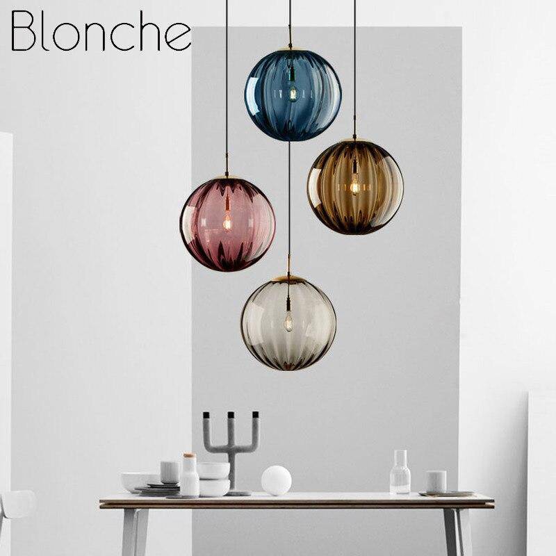 Suspension moderne LED en boule de verre colorée - vue 3 sur 10