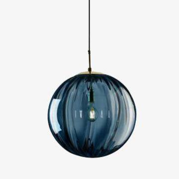 Suspension moderne LED en boule de verre colorée
