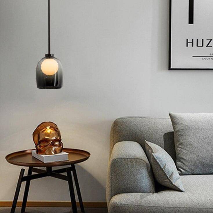 Suspension design en verre fumé avec boule intérieur - vue 2 sur 11