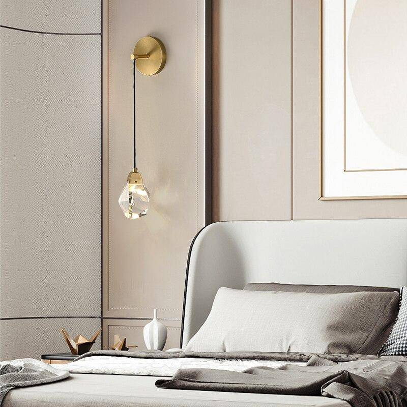 Applique murale design à LED dorée avec verre cristal luxury - vue 3 sur 5