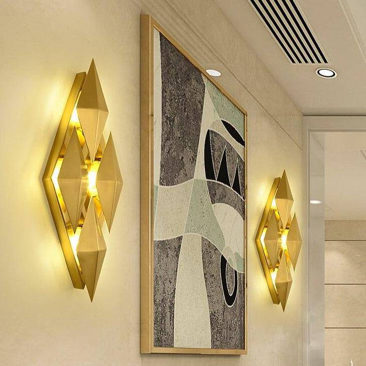Applique murale design LED avec plusieurs losanges en métal - vue 7 sur 8