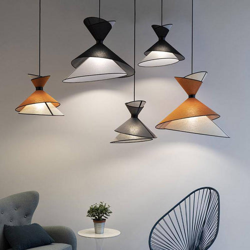 Suspension design LED en métal avec abat-jour asymétrique