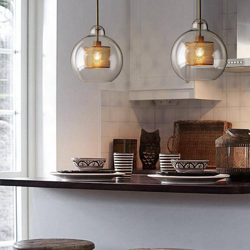 Suspension design LED avec abat-jour industriel et boule en verre Loft