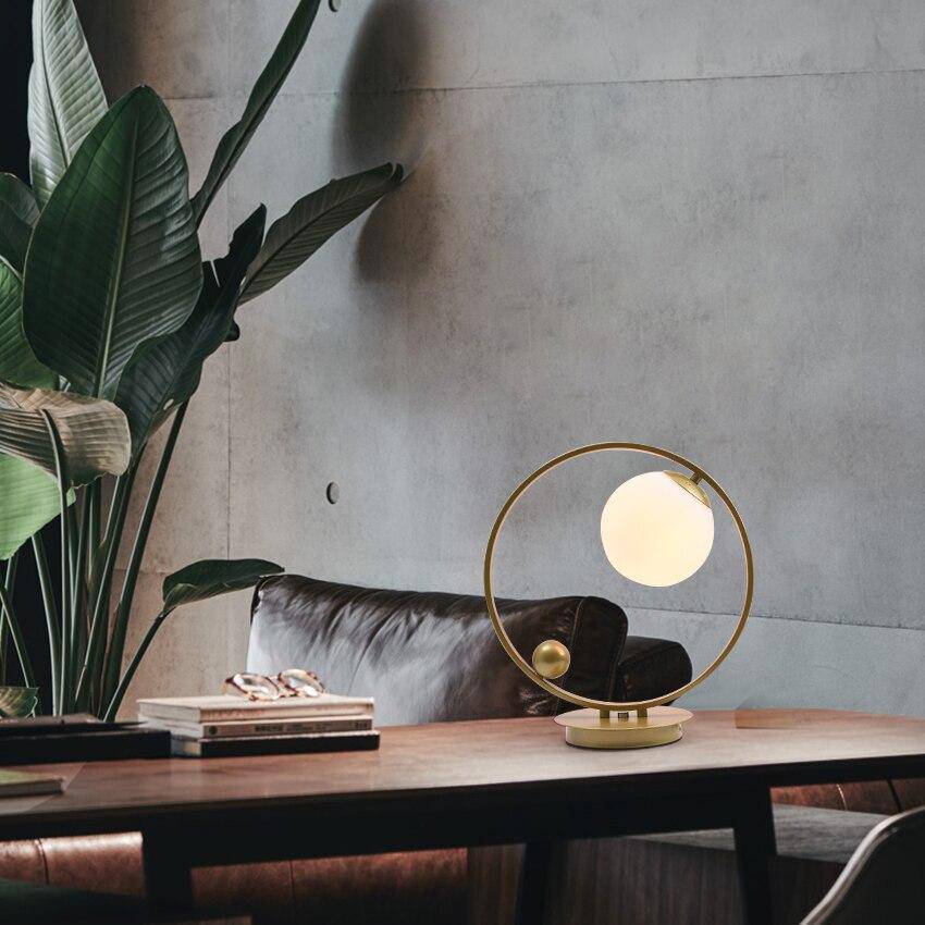 Lampe de chevet design à LED avec anneau métal et boules en verre Loft - vue 3 sur 12