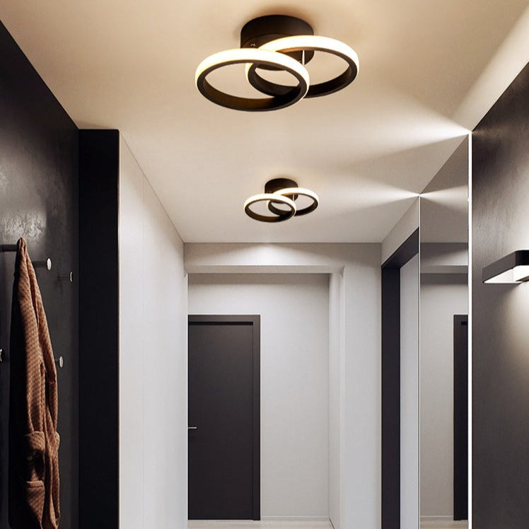Plafonnier moderne LED avec anneaux croisés en métal Dunkian