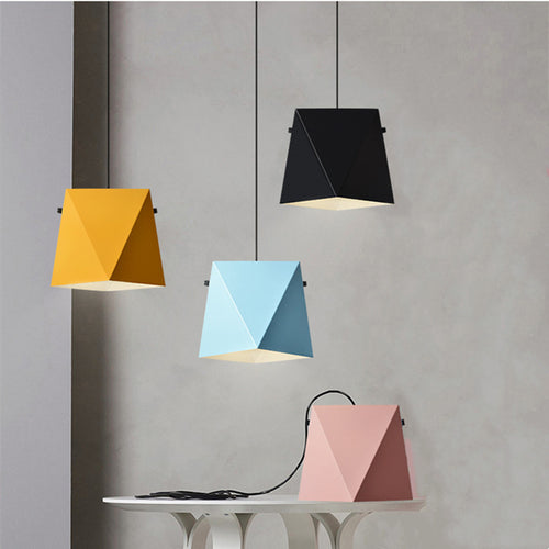 Suspension design LED avec abat-jour en métal coloré Alana - vue 7 sur 10