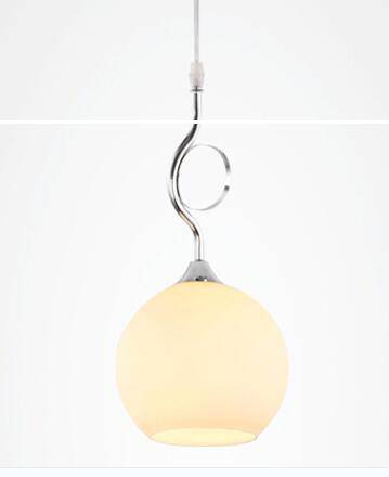 Suspension design avec boule et fil à noeud en aluminium - vue 4 sur 5