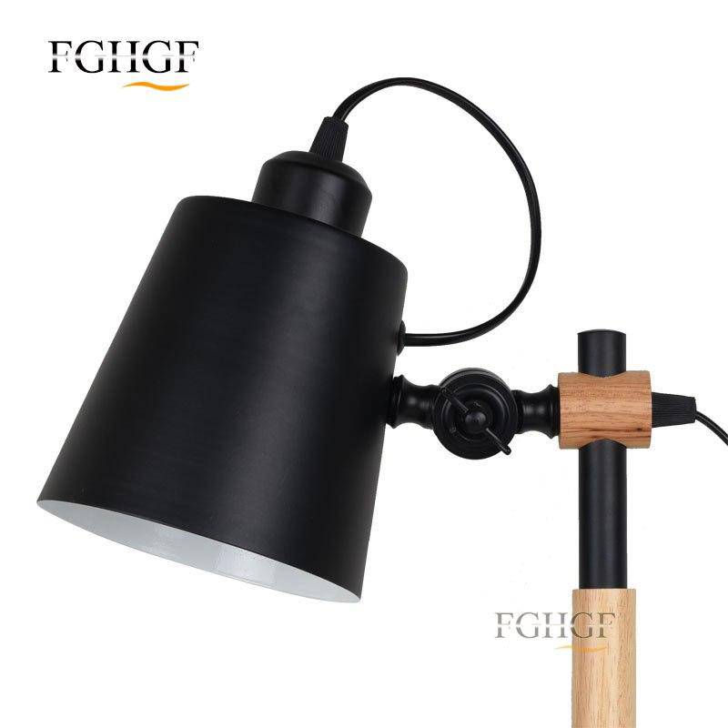 Lampadaire en bois et métal design ajustable Floor