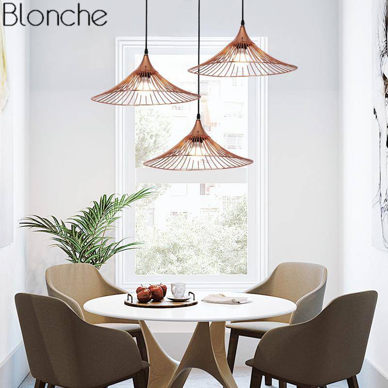 Suspension design à LED chapeau de paille coloré - vue 3 sur 8