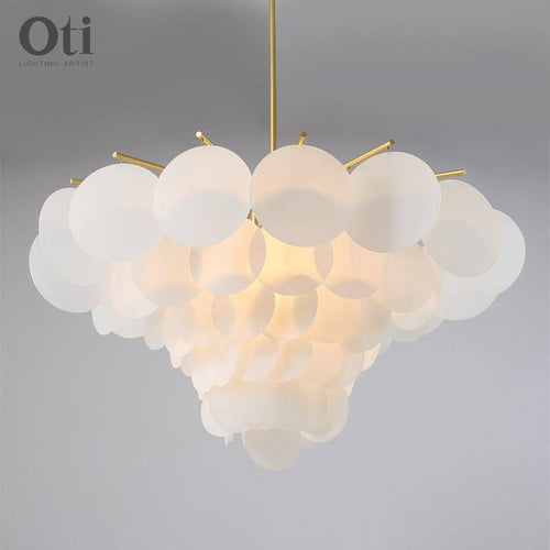 Lustre design avec branches dorées et boules en verre - vue 3 sur 7