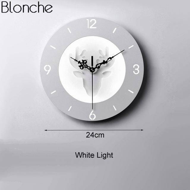 Applique murale LED corne de cerf et horloge