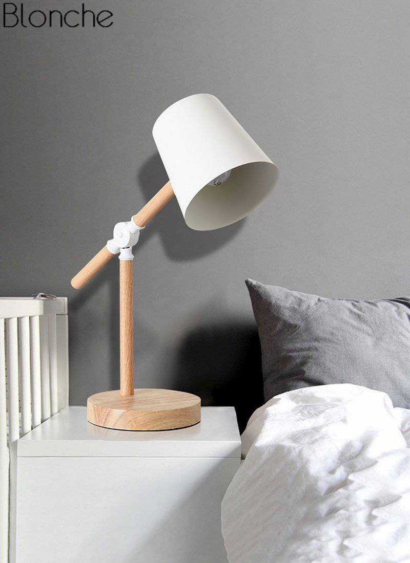 Lampe à poser en bois ajustable avec abat-jour coloré