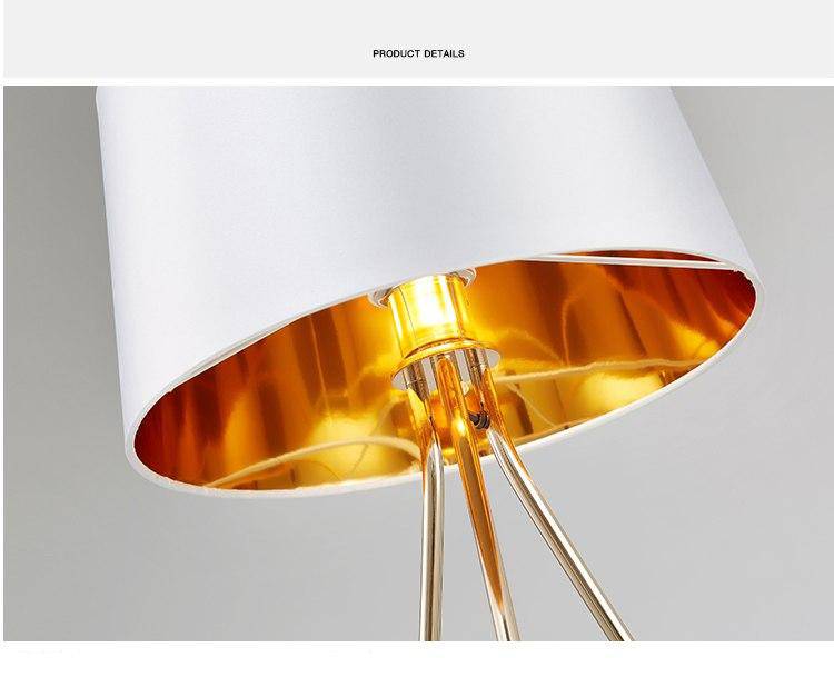 Lampe à poser design avec abat-jour et pieds chromés Novelty - vue 4 sur 7