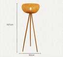 Lampadaire tripode avec abat-jour en bambou Asia