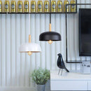 Suspension design à LED avec abat-jour en métal coloré Loft