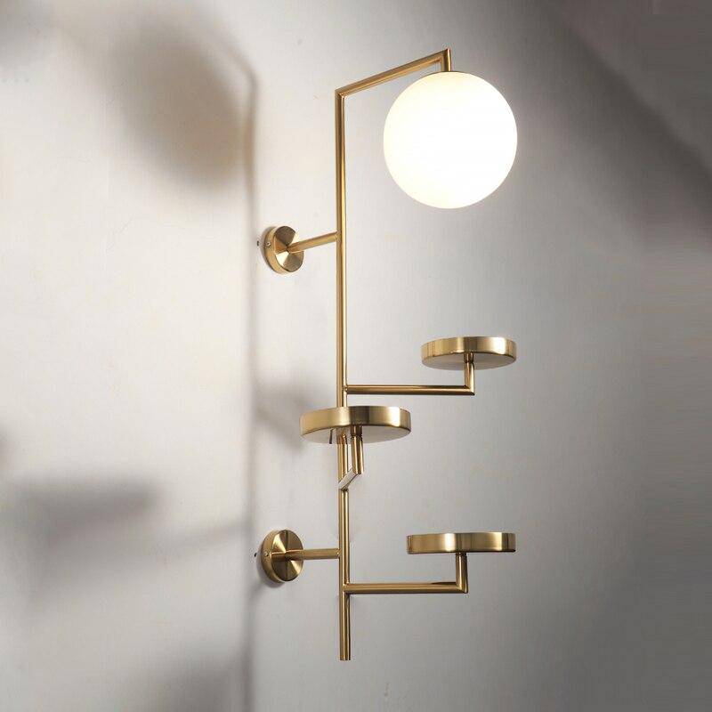 Applique murale design LED avec plusieurs disques dorés et boule en verre - vue 7 sur 6