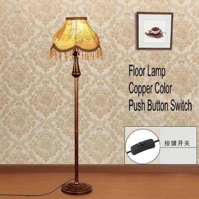 Lampadaire LED abat-jour en tissu sur pied
