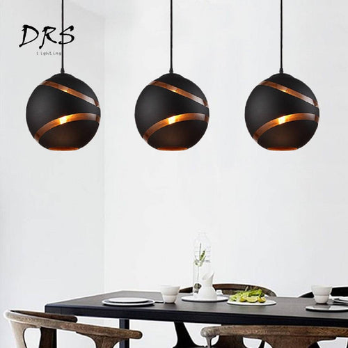 Suspension design boule découpée Creation