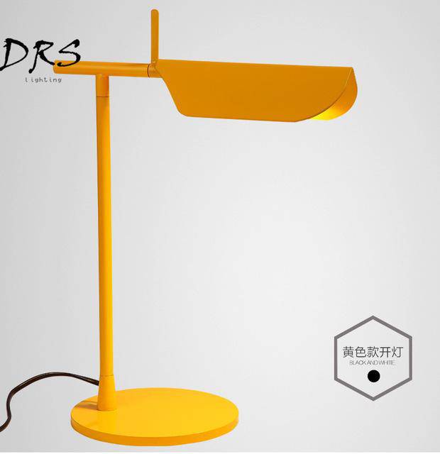 Lampe à poser design simpliste Italy - vue 6 sur 8