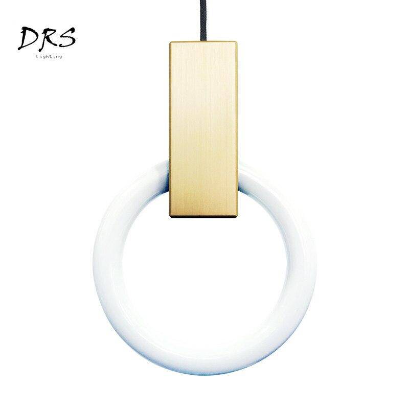 Suspension design cercle éclairé scandinave