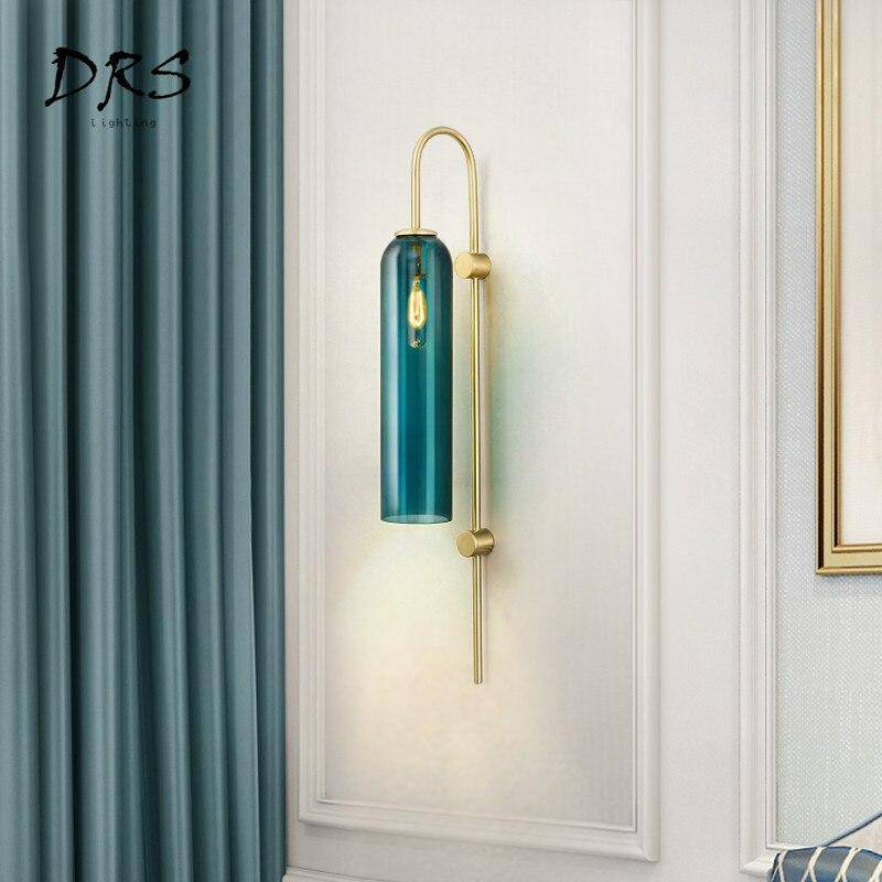 Applique tube en verre et base dorée Room