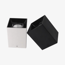 Spot moderne LED en cube noir ou blanc