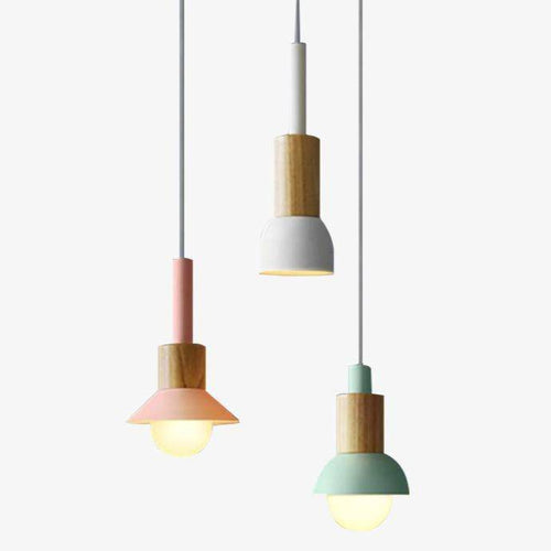 Suspension design en bois et métal de différentes formes Window